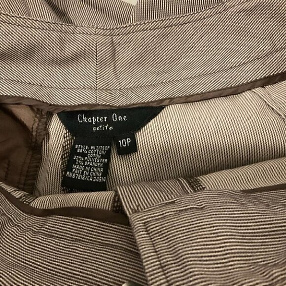 Brown Pin Striped Ankle Pants Petites 10P - Picture 9 of 10